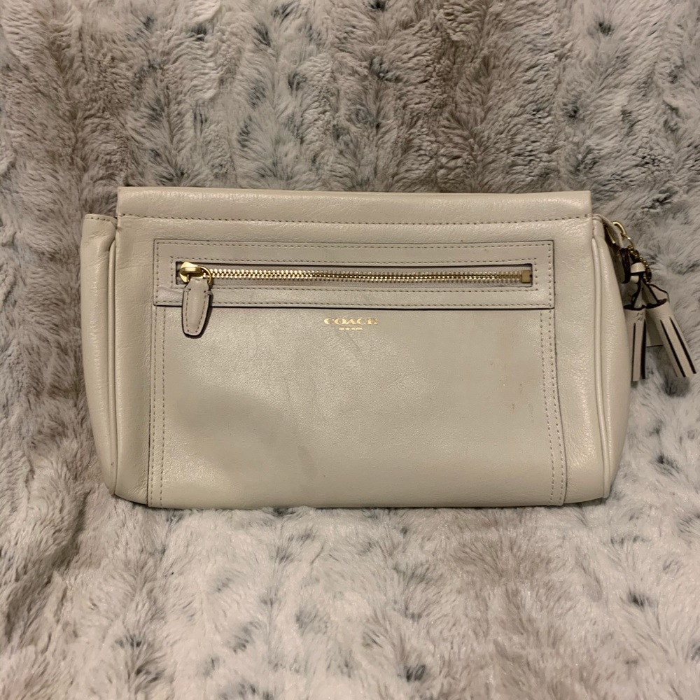 Coach zipper clutch
